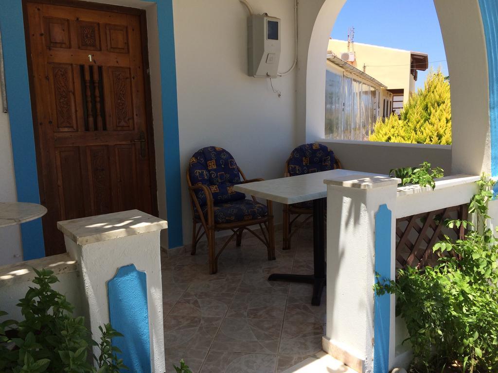 Mihalis Studios Lakki  Ruang foto