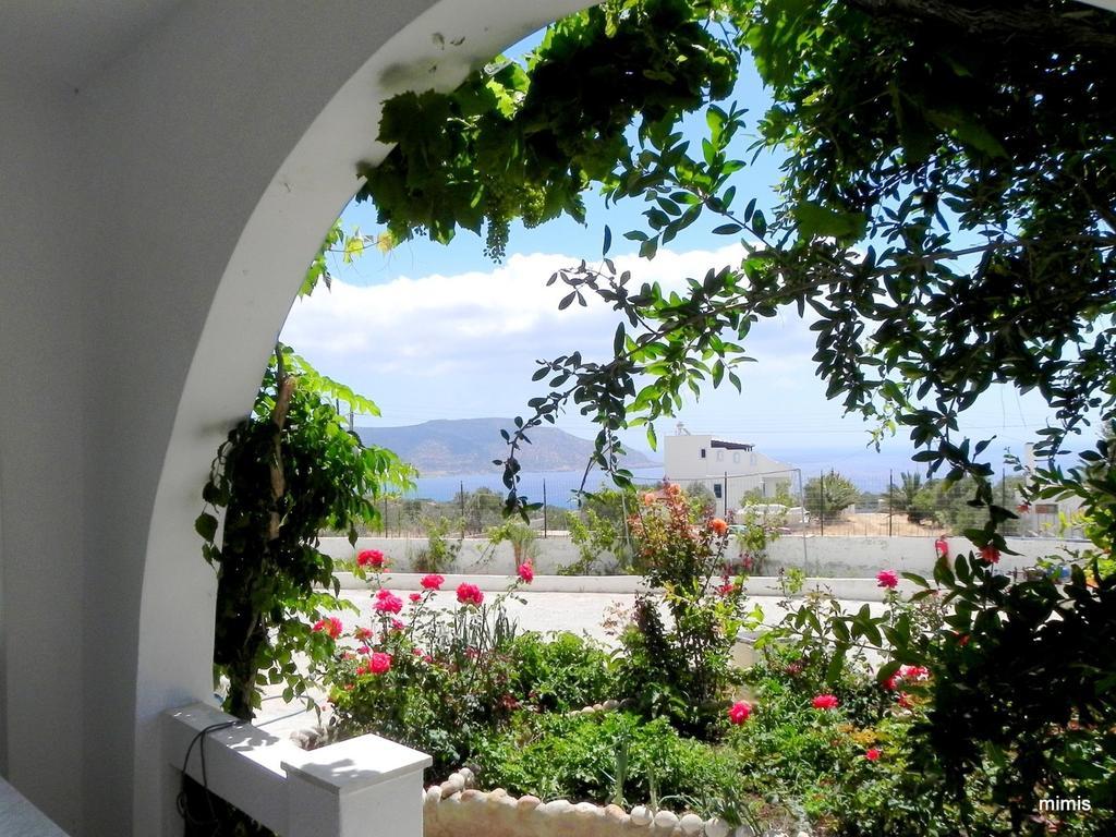 Mihalis Studios Lakki  Ruang foto