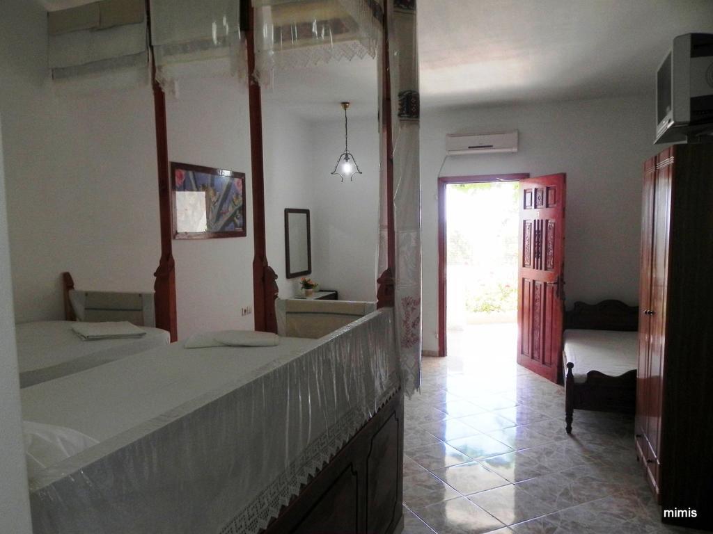 Mihalis Studios Lakki  Ruang foto